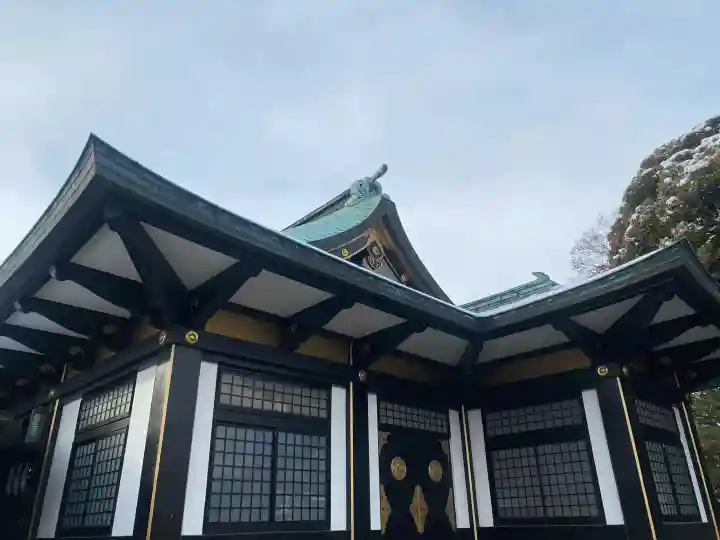 水戸東照宮の{uncategorized: "未分類", other: "その他", undefined: "問題あり", building: "その他建物", grave: "お墓", sacred_gate: "鳥居", guardian: "狛犬", statue: "像", buddha: "仏像", history: "歴史", nature: "自然", garden: "庭園", animal: "動物", pagoda: "塔", temizu: "手水舎", mountain_gate: "山門・神門", sanctuary: "本殿・本堂", subordinate: "末社・摂社", art: "芸術", scenery: "景色", jizo: "地蔵", ema: "絵馬", goshuin: "御朱印", omikuji: "おみくじ", items: "授与品その他", amulet: "お守り", goshuincho: "御朱印帳", eats: "食事", festival: "お祭り", votive_dance: "神楽", shichigosan: "七五三参", wedding: "結婚式", experience: "体験その他", initially: "初詣", around: "周辺", anti_infection: "感染症対策"}