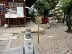 三輪神社の狛犬