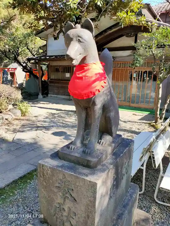 三囲神社の狛犬