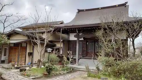 教恩寺の本殿・本堂