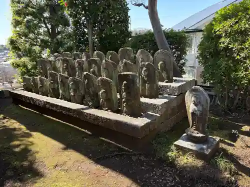 慈眼寺の{uncategorized: "未分類", other: "その他", undefined: "問題あり", building: "その他建物", grave: "お墓", sacred_gate: "鳥居", guardian: "狛犬", statue: "像", buddha: "仏像", history: "歴史", nature: "自然", garden: "庭園", animal: "動物", pagoda: "塔", temizu: "手水舎", mountain_gate: "山門・神門", sanctuary: "本殿・本堂", subordinate: "末社・摂社", art: "芸術", scenery: "景色", jizo: "地蔵", ema: "絵馬", goshuin: "御朱印", omikuji: "おみくじ", items: "授与品その他", amulet: "お守り", goshuincho: "御朱印帳", eats: "食事", festival: "お祭り", votive_dance: "神楽", shichigosan: "七五三参", wedding: "結婚式", experience: "体験その他", initially: "初詣", around: "周辺", anti_infection: "感染症対策"}