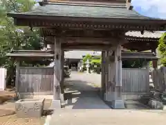 宝勝院の山門