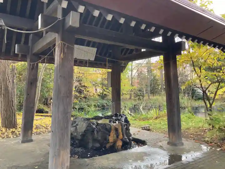 永山神社の手水舎