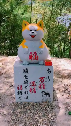 鹿角八坂神社の狛犬