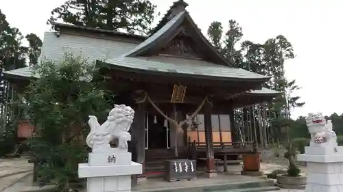 鹿嶋三嶋神社の本殿・本堂