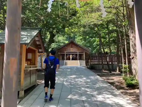 開拓神社の本殿・本堂
