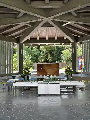 千鳥ヶ淵戦没者墓苑(東京都)