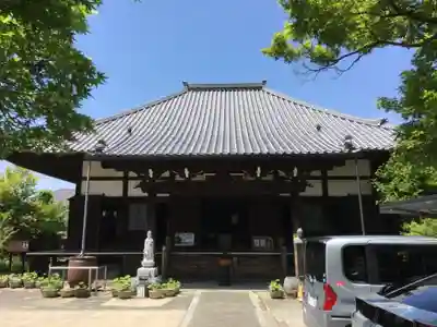 洞雲寺の本殿・本堂