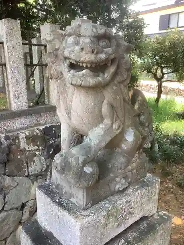 熱田神社　諏訪神社の狛犬