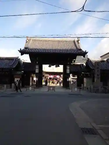 大阪天満宮の山門