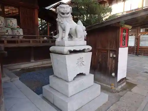 小倉祇園八坂神社の狛犬