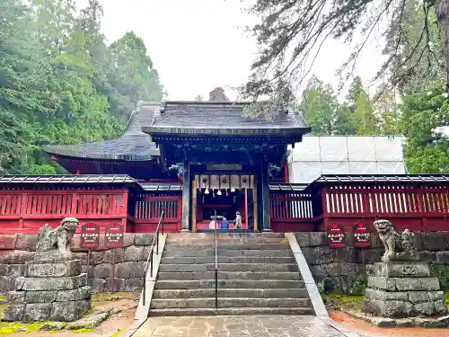 岩木山神社の山門・神門