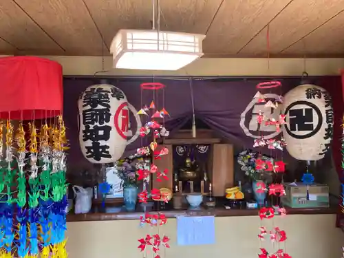 薬師堂のその他建物