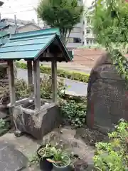 末広稲荷神社の手水