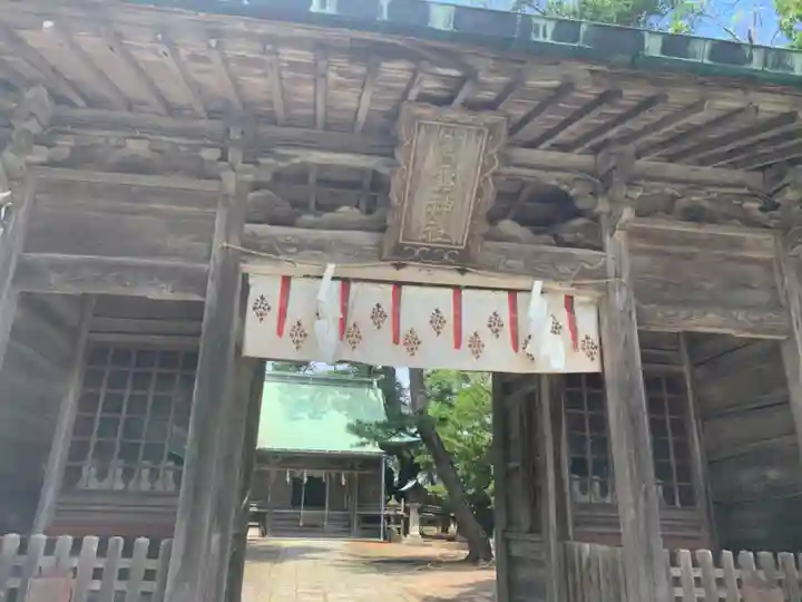 賀露神社の山門・神門