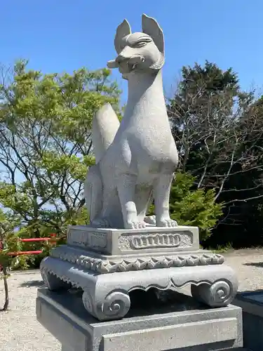 鏡山稲荷神社の狛犬