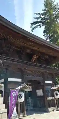 日牟禮八幡宮の山門・神門