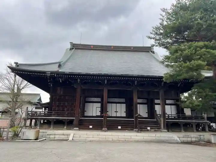 本誓寺の本殿・本堂