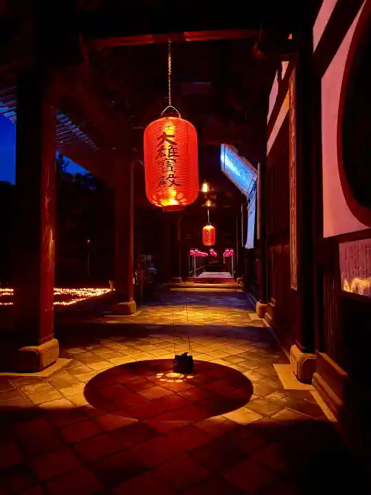 萬福寺の{uncategorized: "未分類", other: "その他", undefined: "問題あり", building: "その他建物", grave: "お墓", sacred_gate: "鳥居", guardian: "狛犬", statue: "像", buddha: "仏像", history: "歴史", nature: "自然", garden: "庭園", animal: "動物", pagoda: "塔", temizu: "手水舎", mountain_gate: "山門・神門", sanctuary: "本殿・本堂", subordinate: "末社・摂社", art: "芸術", scenery: "景色", jizo: "地蔵", ema: "絵馬", goshuin: "御朱印", omikuji: "おみくじ", items: "授与品その他", amulet: "お守り", goshuincho: "御朱印帳", eats: "食事", festival: "お祭り", votive_dance: "神楽", shichigosan: "七五三参", wedding: "結婚式", experience: "体験その他", initially: "初詣", around: "周辺", anti_infection: "感染症対策"}