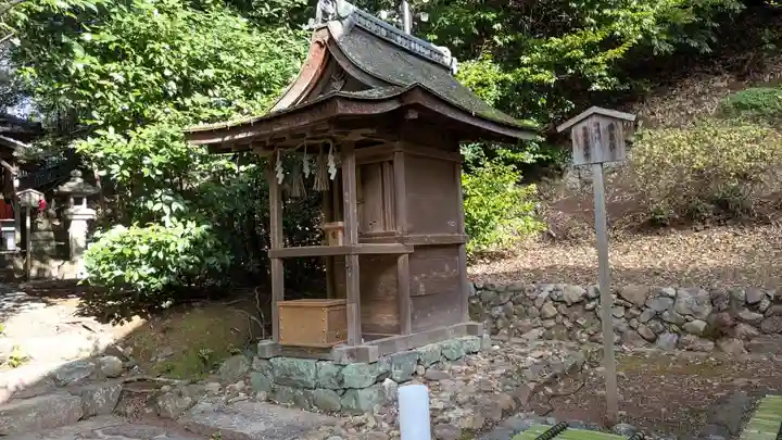 宇治上神社の末社・摂社