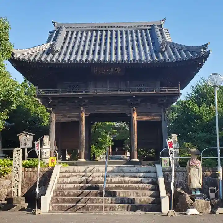 曹源寺の山門・神門