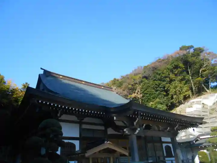 久成寺の本殿・本堂