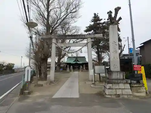 大桑神社の鳥居