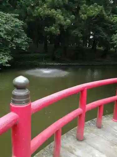 間々田八幡宮の庭園