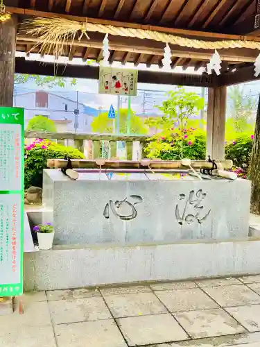 鈴鹿明神社の{uncategorized: "未分類", other: "その他", undefined: "問題あり", building: "その他建物", grave: "お墓", sacred_gate: "鳥居", guardian: "狛犬", statue: "像", buddha: "仏像", history: "歴史", nature: "自然", garden: "庭園", animal: "動物", pagoda: "塔", temizu: "手水舎", mountain_gate: "山門・神門", sanctuary: "本殿・本堂", subordinate: "末社・摂社", art: "芸術", scenery: "景色", jizo: "地蔵", ema: "絵馬", goshuin: "御朱印", omikuji: "おみくじ", items: "授与品その他", amulet: "お守り", goshuincho: "御朱印帳", eats: "食事", festival: "お祭り", votive_dance: "神楽", shichigosan: "七五三参", wedding: "結婚式", experience: "体験その他", initially: "初詣", around: "周辺", anti_infection: "感染症対策"}