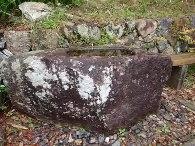 いぼ地蔵尊の手水舎