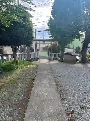 山王神社の{uncategorized: "未分類", other: "その他", undefined: "問題あり", building: "その他建物", grave: "お墓", sacred_gate: "鳥居", guardian: "狛犬", statue: "像", buddha: "仏像", history: "歴史", nature: "自然", garden: "庭園", animal: "動物", pagoda: "塔", temizu: "手水舎", mountain_gate: "山門・神門", sanctuary: "本殿・本堂", subordinate: "末社・摂社", art: "芸術", scenery: "景色", jizo: "地蔵", ema: "絵馬", goshuin: "御朱印", omikuji: "おみくじ", items: "授与品その他", amulet: "お守り", goshuincho: "御朱印帳", eats: "食事", festival: "お祭り", votive_dance: "神楽", shichigosan: "七五三参", wedding: "結婚式", experience: "体験その他", initially: "初詣", around: "周辺", anti_infection: "感染症対策"}