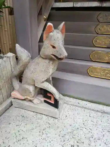 三田春日神社の狛犬