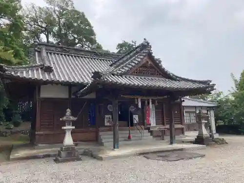 村山神社の本殿