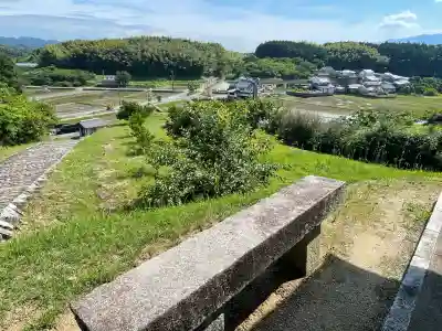 天武天皇・持統天皇陵（檜隈大内陵）(奈良県)