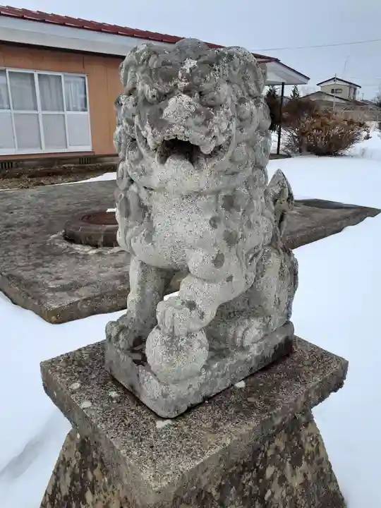八幡神社の狛犬