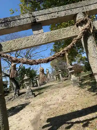 横浜神社の鳥居