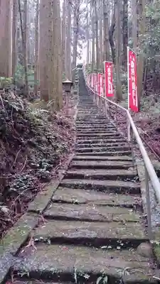 滝の観世音円通寺の自然