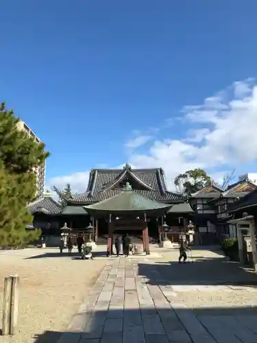 継松寺の{uncategorized: "未分類", other: "その他", undefined: "問題あり", building: "その他建物", grave: "お墓", sacred_gate: "鳥居", guardian: "狛犬", statue: "像", buddha: "仏像", history: "歴史", nature: "自然", garden: "庭園", animal: "動物", pagoda: "塔", temizu: "手水舎", mountain_gate: "山門・神門", sanctuary: "本殿・本堂", subordinate: "末社・摂社", art: "芸術", scenery: "景色", jizo: "地蔵", ema: "絵馬", goshuin: "御朱印", omikuji: "おみくじ", items: "授与品その他", amulet: "お守り", goshuincho: "御朱印帳", eats: "食事", festival: "お祭り", votive_dance: "神楽", shichigosan: "七五三参", wedding: "結婚式", experience: "体験その他", initially: "初詣", around: "周辺", anti_infection: "感染症対策"}