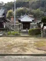 善勝寺の{uncategorized: "未分類", other: "その他", undefined: "問題あり", building: "その他建物", grave: "お墓", sacred_gate: "鳥居", guardian: "狛犬", statue: "像", buddha: "仏像", history: "歴史", nature: "自然", garden: "庭園", animal: "動物", pagoda: "塔", temizu: "手水舎", mountain_gate: "山門・神門", sanctuary: "本殿・本堂", subordinate: "末社・摂社", art: "芸術", scenery: "景色", jizo: "地蔵", ema: "絵馬", goshuin: "御朱印", omikuji: "おみくじ", items: "授与品その他", amulet: "お守り", goshuincho: "御朱印帳", eats: "食事", festival: "お祭り", votive_dance: "神楽", shichigosan: "七五三参", wedding: "結婚式", experience: "体験その他", initially: "初詣", around: "周辺", anti_infection: "感染症対策"}
