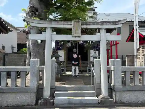 秋葉神社の{uncategorized: "未分類", other: "その他", undefined: "問題あり", building: "その他建物", grave: "お墓", sacred_gate: "鳥居", guardian: "狛犬", statue: "像", buddha: "仏像", history: "歴史", nature: "自然", garden: "庭園", animal: "動物", pagoda: "塔", temizu: "手水舎", mountain_gate: "山門・神門", sanctuary: "本殿・本堂", subordinate: "末社・摂社", art: "芸術", scenery: "景色", jizo: "地蔵", ema: "絵馬", goshuin: "御朱印", omikuji: "おみくじ", items: "授与品その他", amulet: "お守り", goshuincho: "御朱印帳", eats: "食事", festival: "お祭り", votive_dance: "神楽", shichigosan: "七五三参", wedding: "結婚式", experience: "体験その他", initially: "初詣", around: "周辺", anti_infection: "感染症対策"}