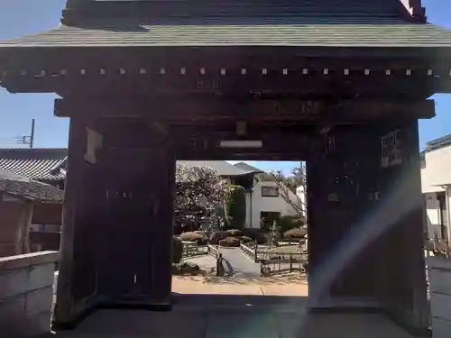 星谷寺の山門・神門