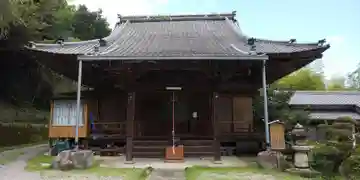 徳蓮寺の本殿・本堂