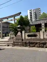三輪神社の{uncategorized: "未分類", other: "その他", undefined: "問題あり", building: "その他建物", grave: "お墓", sacred_gate: "鳥居", guardian: "狛犬", statue: "像", buddha: "仏像", history: "歴史", nature: "自然", garden: "庭園", animal: "動物", pagoda: "塔", temizu: "手水舎", mountain_gate: "山門・神門", sanctuary: "本殿・本堂", subordinate: "末社・摂社", art: "芸術", scenery: "景色", jizo: "地蔵", ema: "絵馬", goshuin: "御朱印", omikuji: "おみくじ", items: "授与品その他", amulet: "お守り", goshuincho: "御朱印帳", eats: "食事", festival: "お祭り", votive_dance: "神楽", shichigosan: "七五三参", wedding: "結婚式", experience: "体験その他", initially: "初詣", around: "周辺", anti_infection: "感染症対策"}