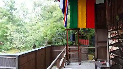 竹林寺の本殿・本堂