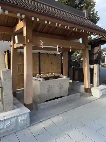 泉井上神社の手水