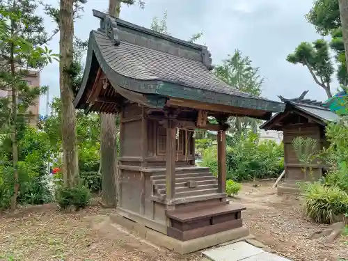 飯香岡八幡宮の末社・摂社