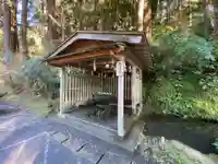 花尾神社の手水舎