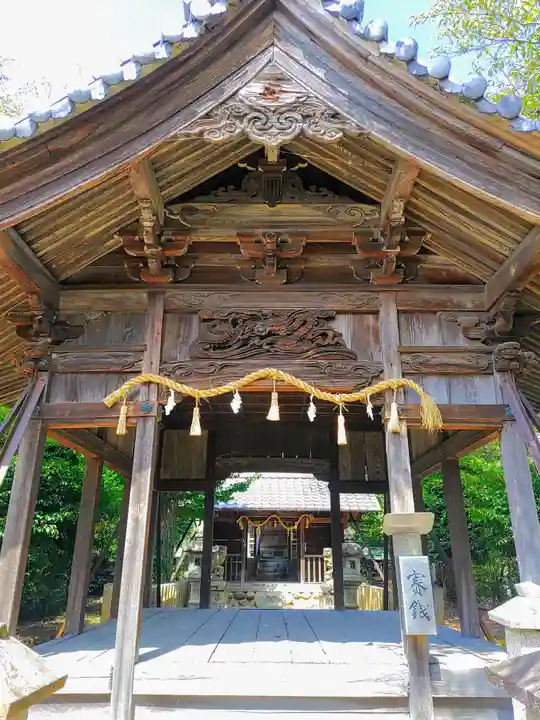 八劍社(一色中通)の本殿・本堂