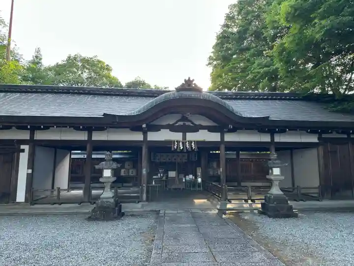 御霊神社本宮の{uncategorized: "未分類", other: "その他", undefined: "問題あり", building: "その他建物", grave: "お墓", sacred_gate: "鳥居", guardian: "狛犬", statue: "像", buddha: "仏像", history: "歴史", nature: "自然", garden: "庭園", animal: "動物", pagoda: "塔", temizu: "手水舎", mountain_gate: "山門・神門", sanctuary: "本殿・本堂", subordinate: "末社・摂社", art: "芸術", scenery: "景色", jizo: "地蔵", ema: "絵馬", goshuin: "御朱印", omikuji: "おみくじ", items: "授与品その他", amulet: "お守り", goshuincho: "御朱印帳", eats: "食事", festival: "お祭り", votive_dance: "神楽", shichigosan: "七五三参", wedding: "結婚式", experience: "体験その他", initially: "初詣", around: "周辺", anti_infection: "感染症対策"}
