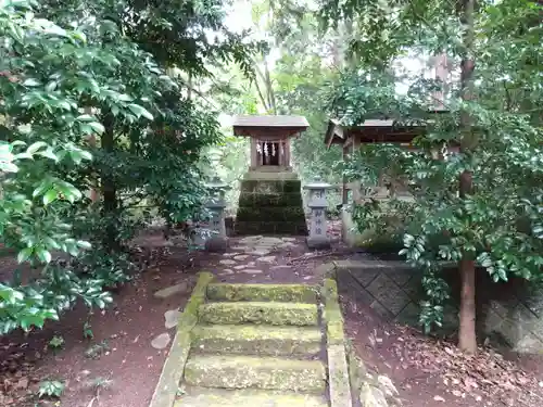 生子神社の末社